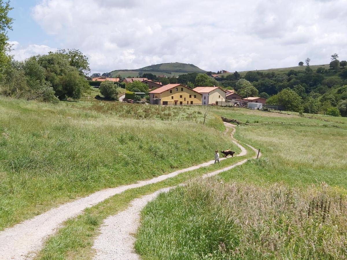 Casa Rural Valle De Altamira سانتيانا ذيل مار المظهر الخارجي الصورة
