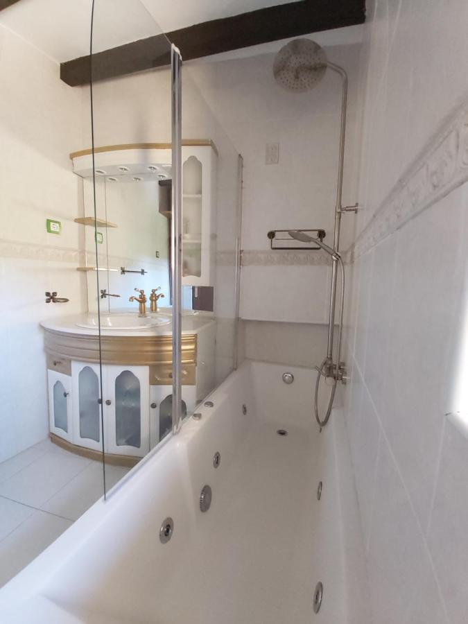 Casa Rural Valle De Altamira سانتيانا ذيل مار المظهر الخارجي الصورة